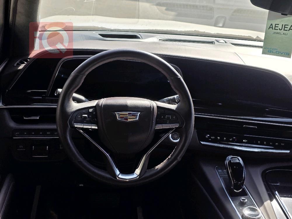 كاديلاك اسكاليد